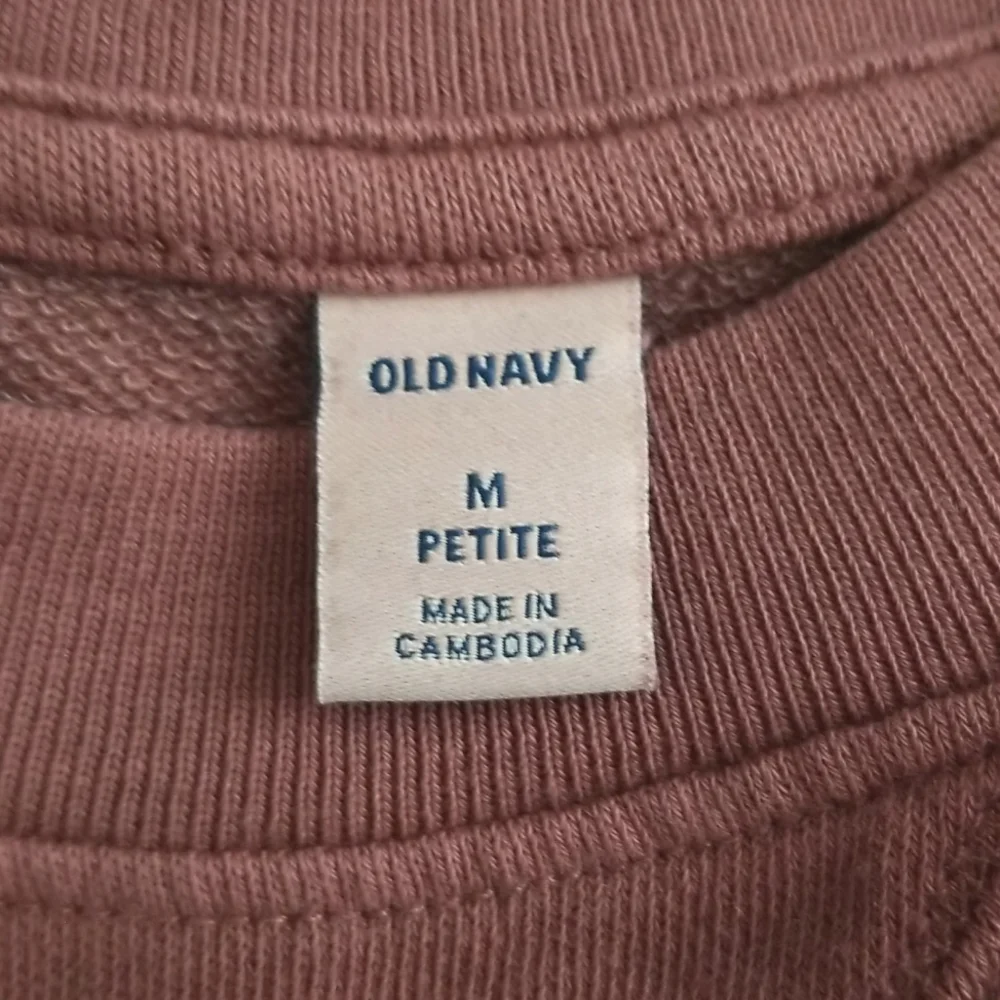 Old Navy Garment-Dyed Sweatshirt Shift Dress Petite - Picture 5 of 6